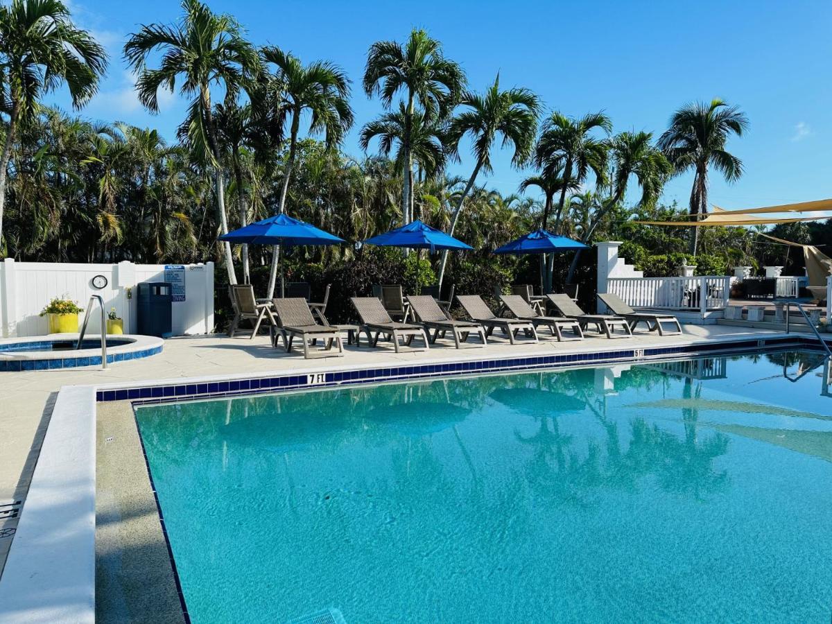 Olde Marco Inn Marco Island Exterior photo